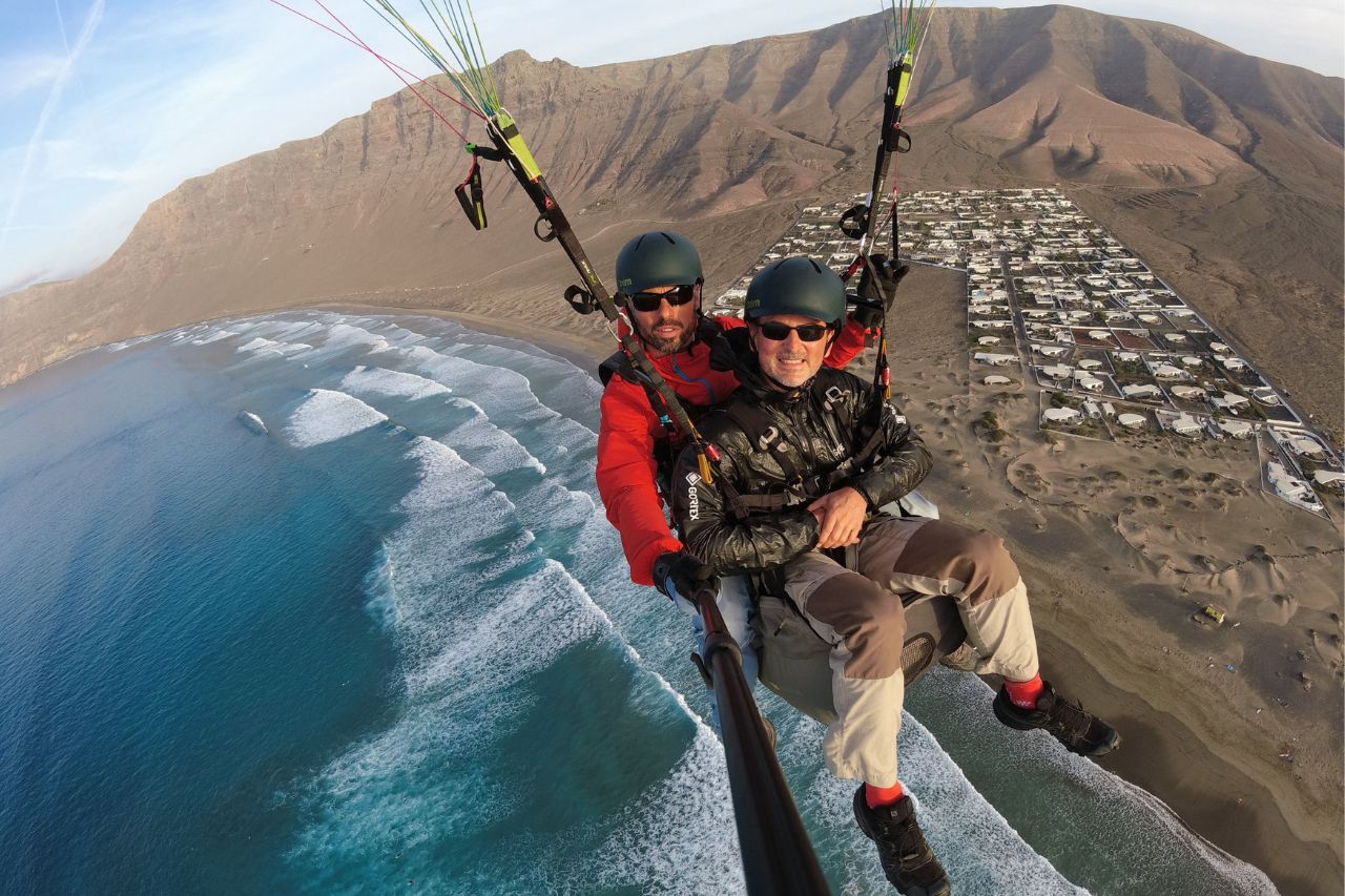 Paragliding Lanzarote by Club Canary